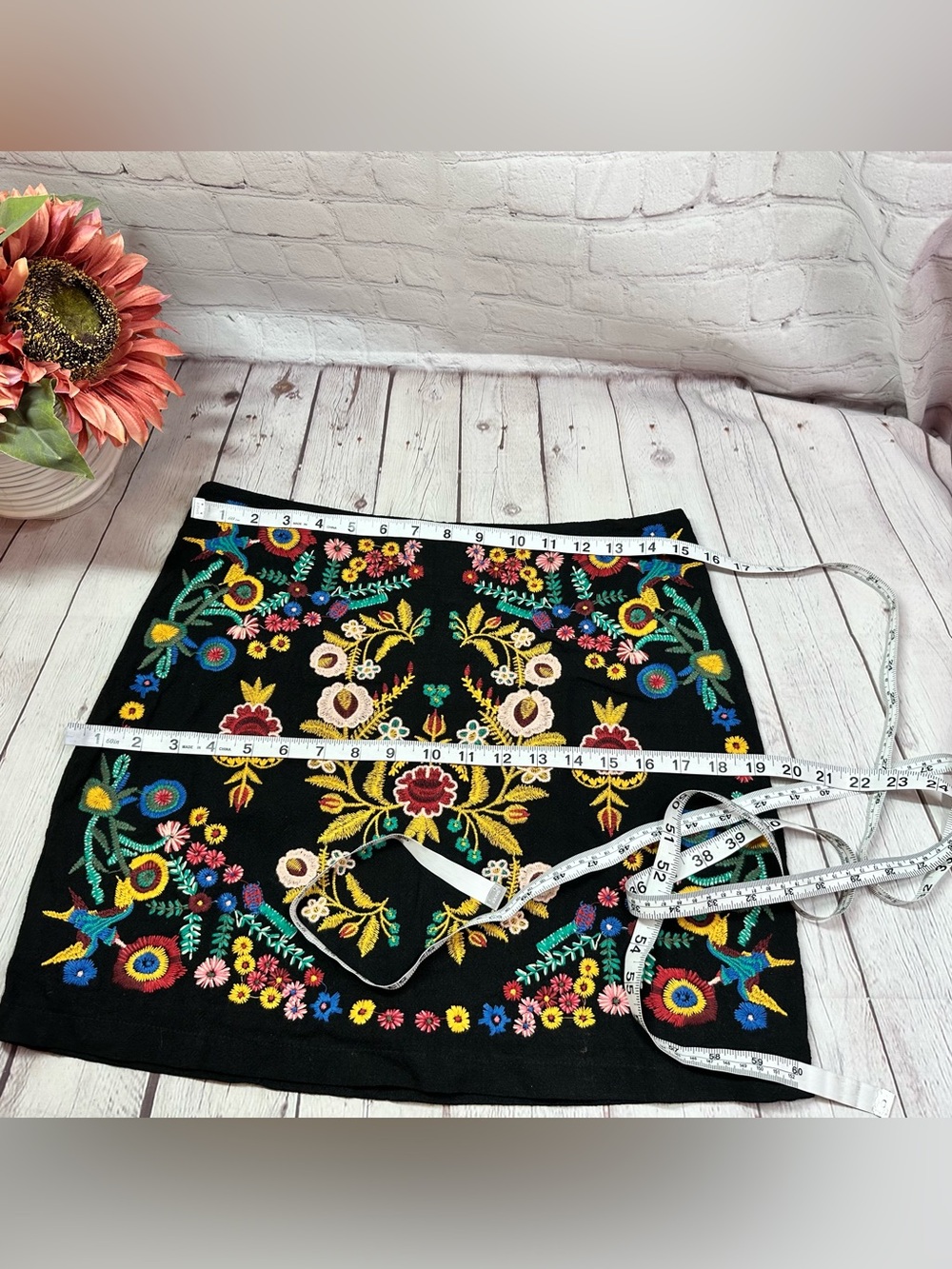 Umgee Black Mini Skirt Floral Embroidered boho women M festival whimsigoth - Picture 4 of 6